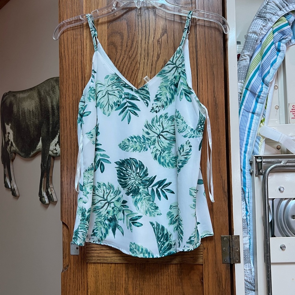 Japna floral tank top